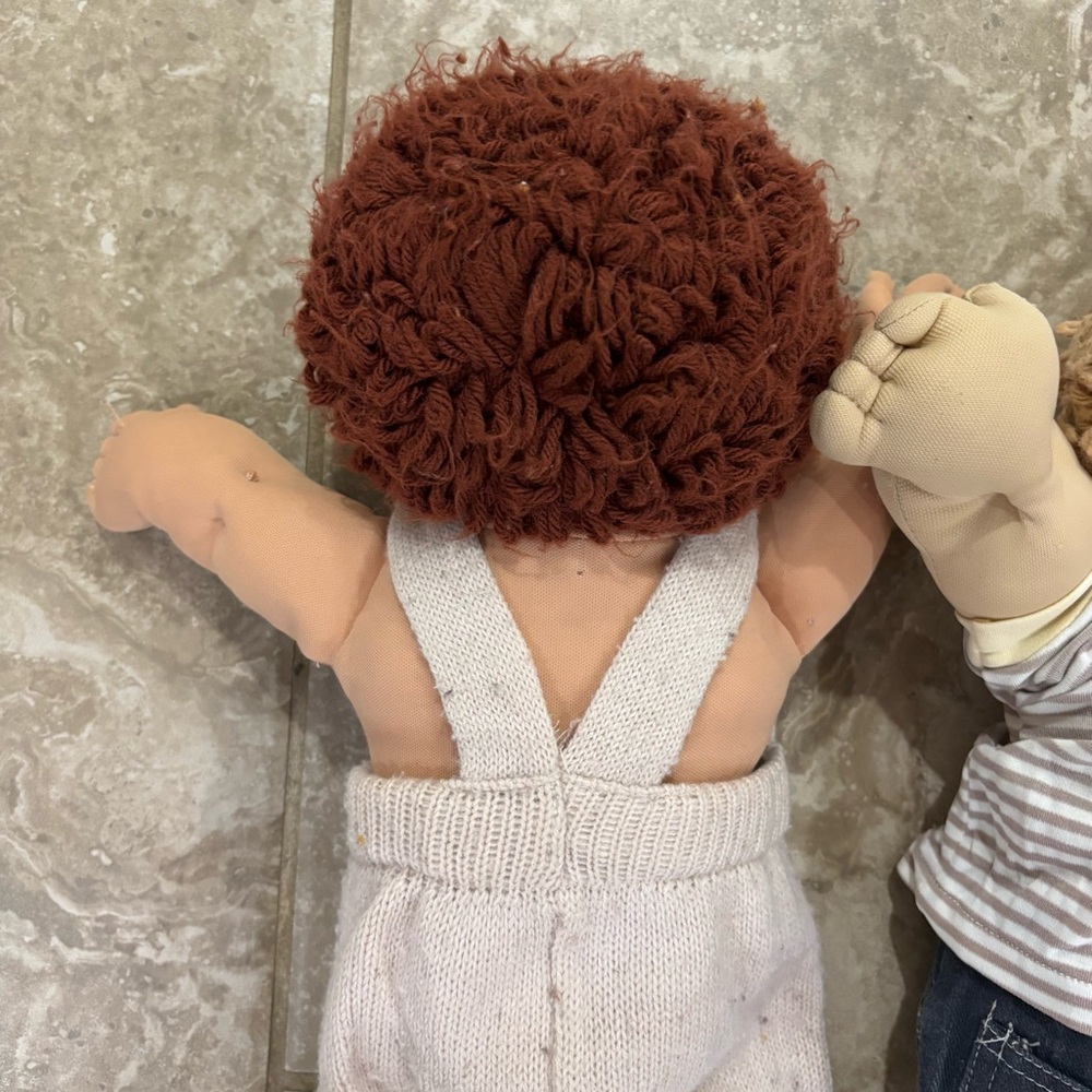 Set of two‎ Vintage 1985 Cabbage Patch Kid's Dolls (Xavier Roberts Signed) - Picture 7 of 10